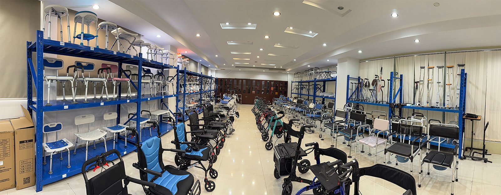 Dinglian rehabilitation equipment showroom