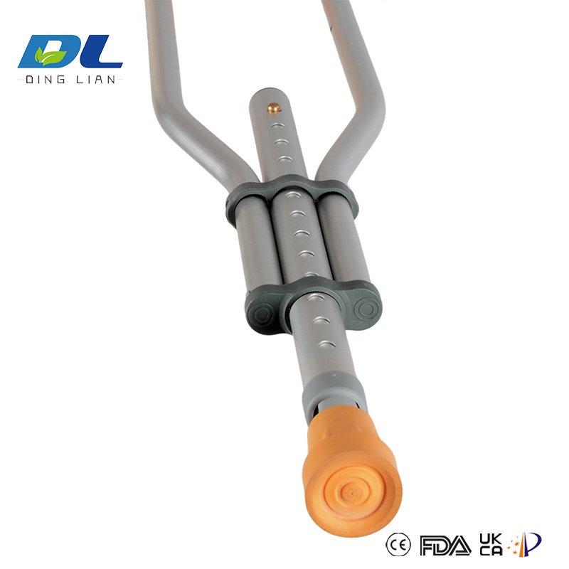 Adjustable-height underarm crutches with ergonomic handgrips model 5072