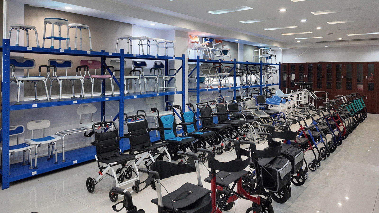 mobility toilet rail showroom